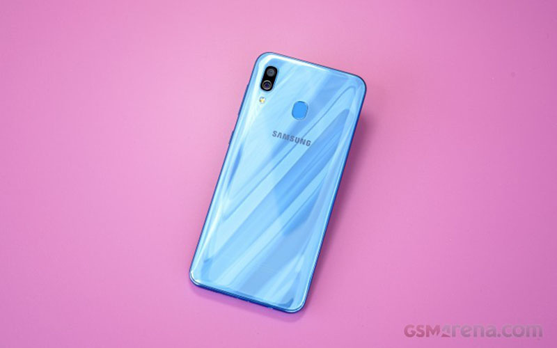 Samsung Galaxy M31 Vs Samsung Galaxy A31 Specs And Price Samsung Galaxy M31 Vs Samsung Galaxy A31 Specs And Price