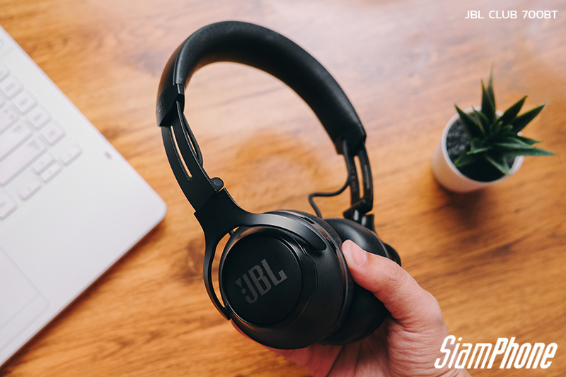 JBL CLUB 700BT Headphone Headphones Enjoy all types of music with a  world-class DJ experience!